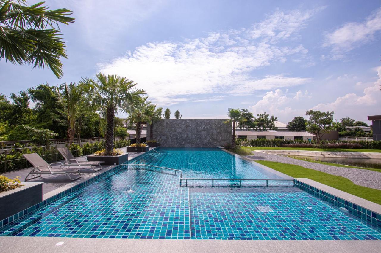Ichapter Suvarnabhumi Bangkok Exterior photo
